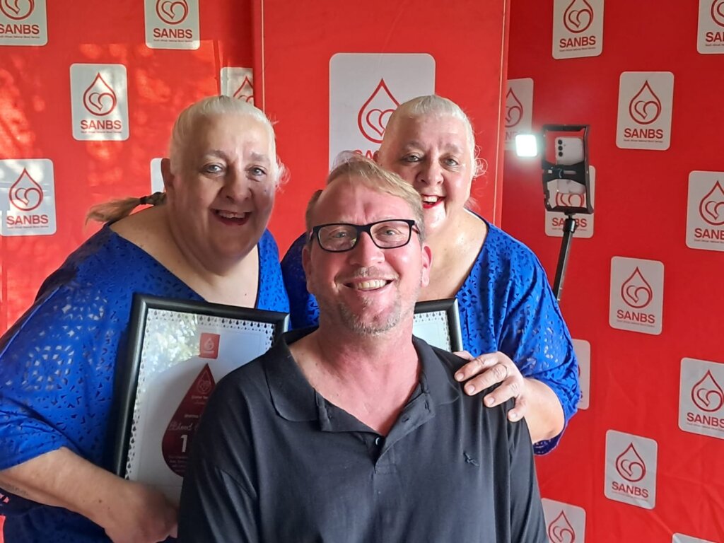 Roelien, Charles and Marina (the twins)